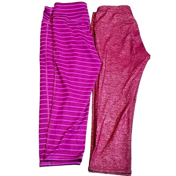 Women’s Athleta Leggings Bundle Size Medium Capri Yoga Pants - Picture 6 of 8